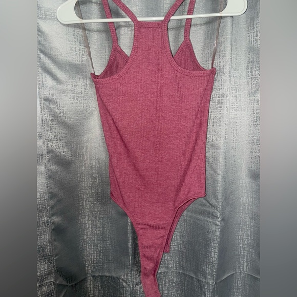 A small size plum colored one piece top, summer styled top 💗 - Picture 2 of 2